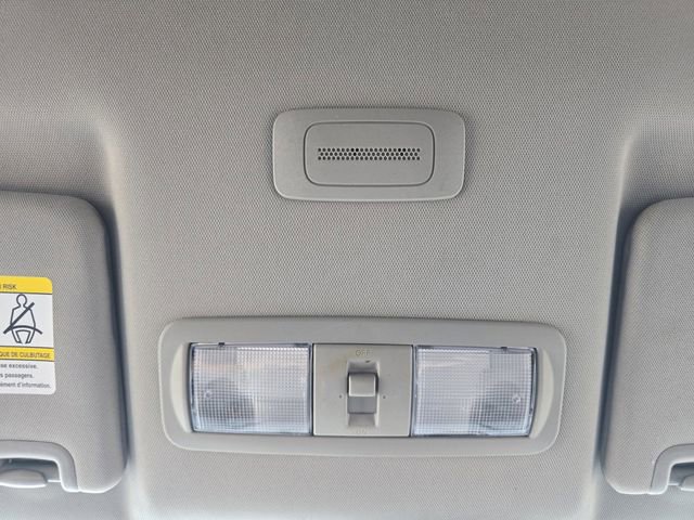 Used 2022 Nissan Frontier SV w/ Technology Package image 7