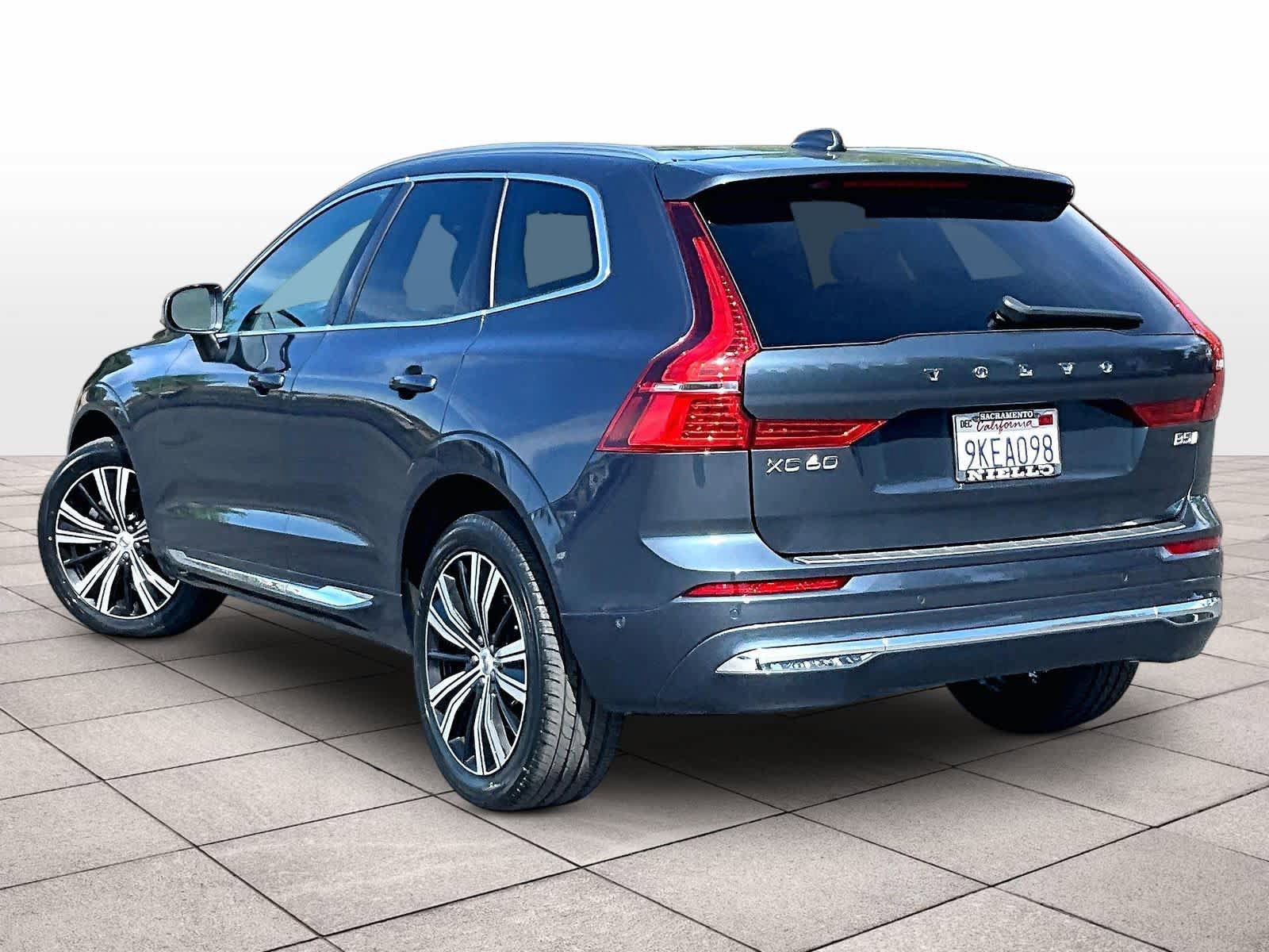 Used 2023 Volvo XC60 B5 Ultimate w/ Protection Package Premier FWD image 15
