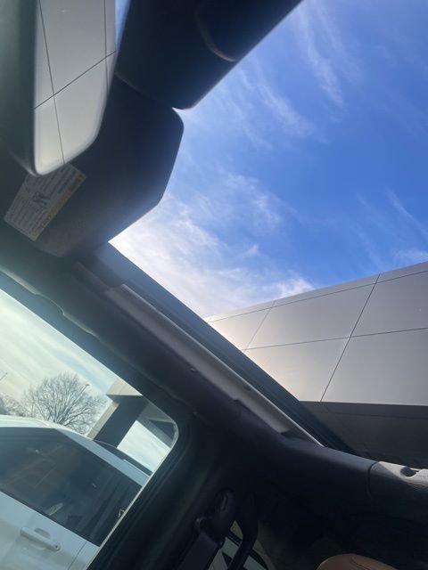 Used 2020 Jeep Wrangler Unlimited Sahara image 37