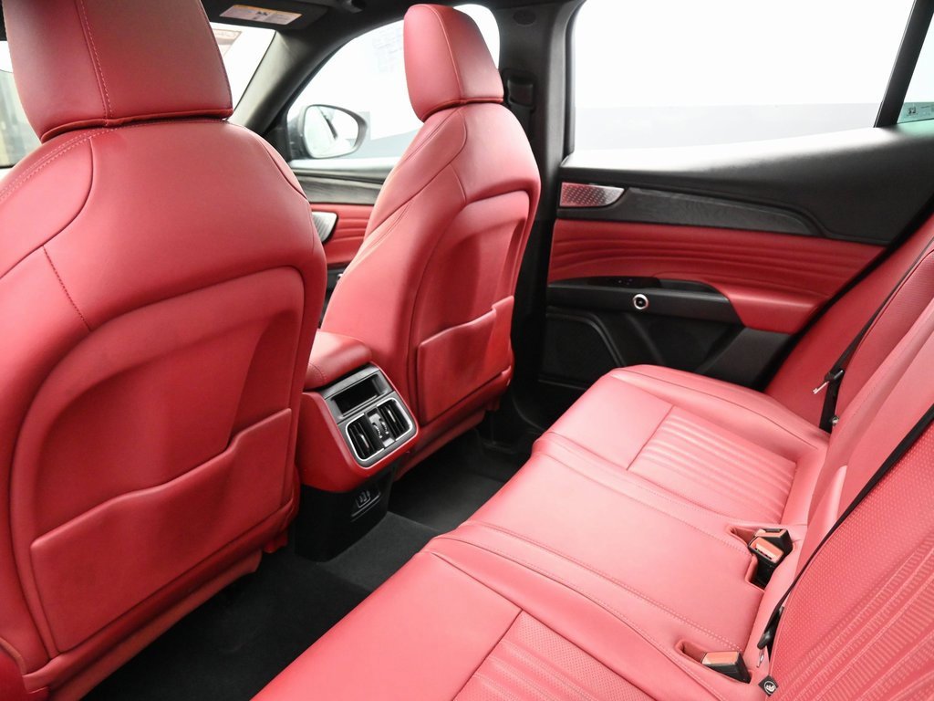 Used 2023 Maserati Grecale Modena image 32