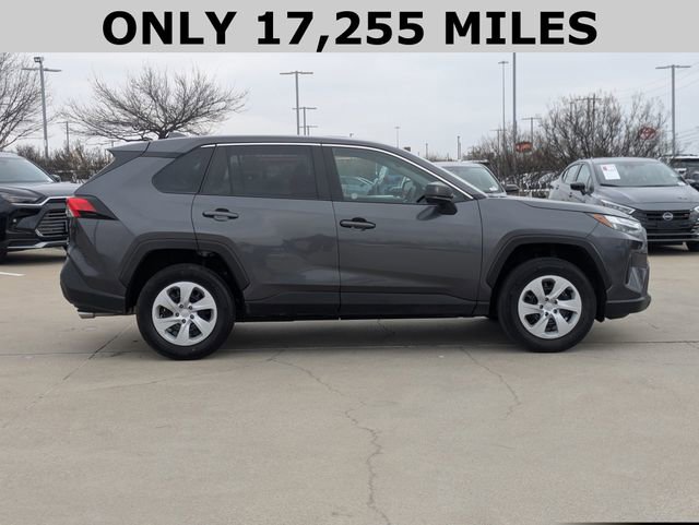 Used 2025 Toyota RAV4 LE image 4