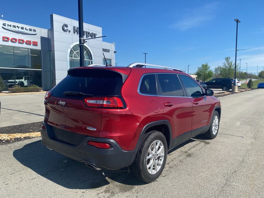 Used 2015 Jeep Cherokee Latitude w/ Cold Weather Group image 2