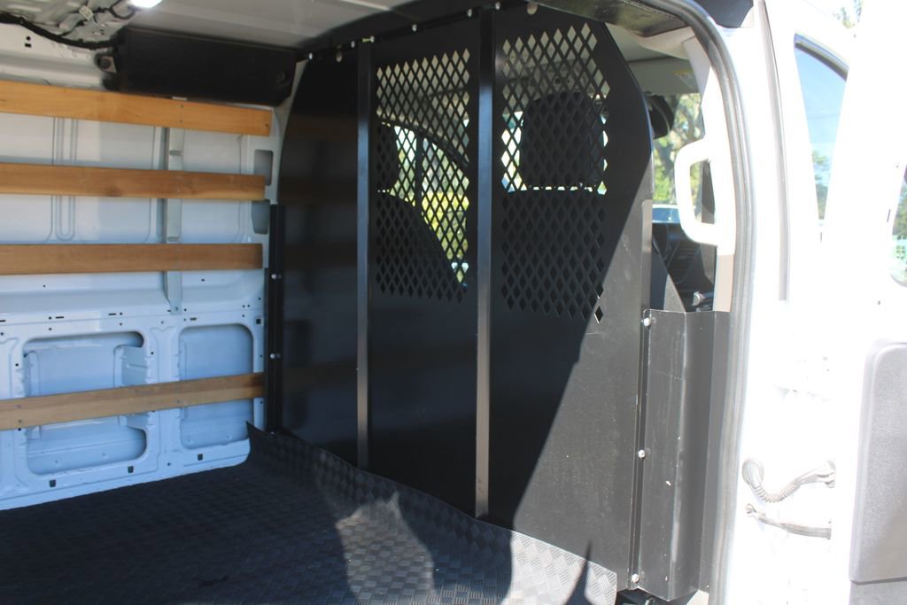 Used 2022 Ford Transit 250 Low Roof w/ Exterior Upgrade Package image 9