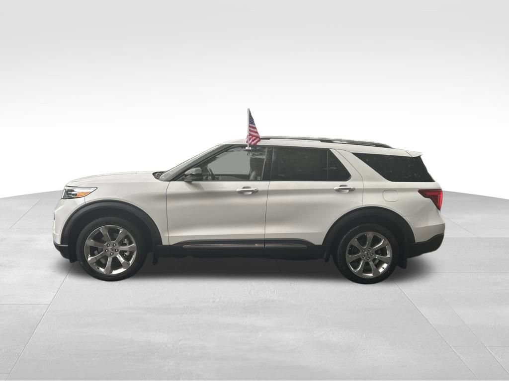 Used 2020 Ford Explorer Platinum w/ Premium Technology Package image 2