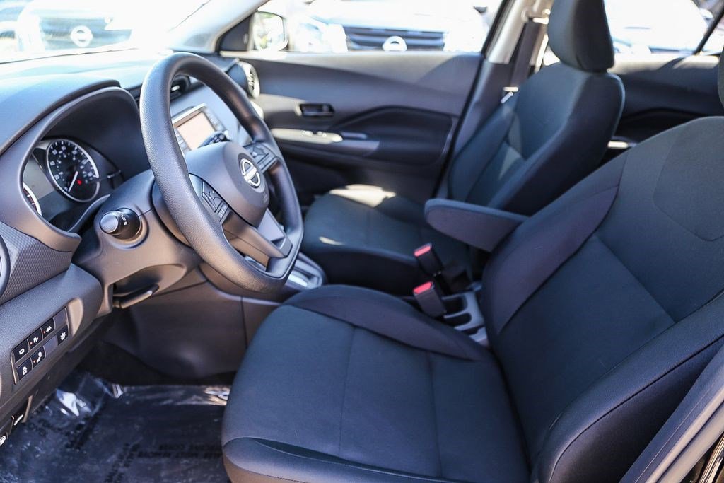 New 2025 Nissan Kicks Play S w/ Interior Electronics Package FWD image 19