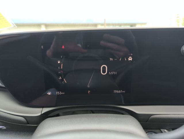 Used 2025 Buick Envista Preferred image 36