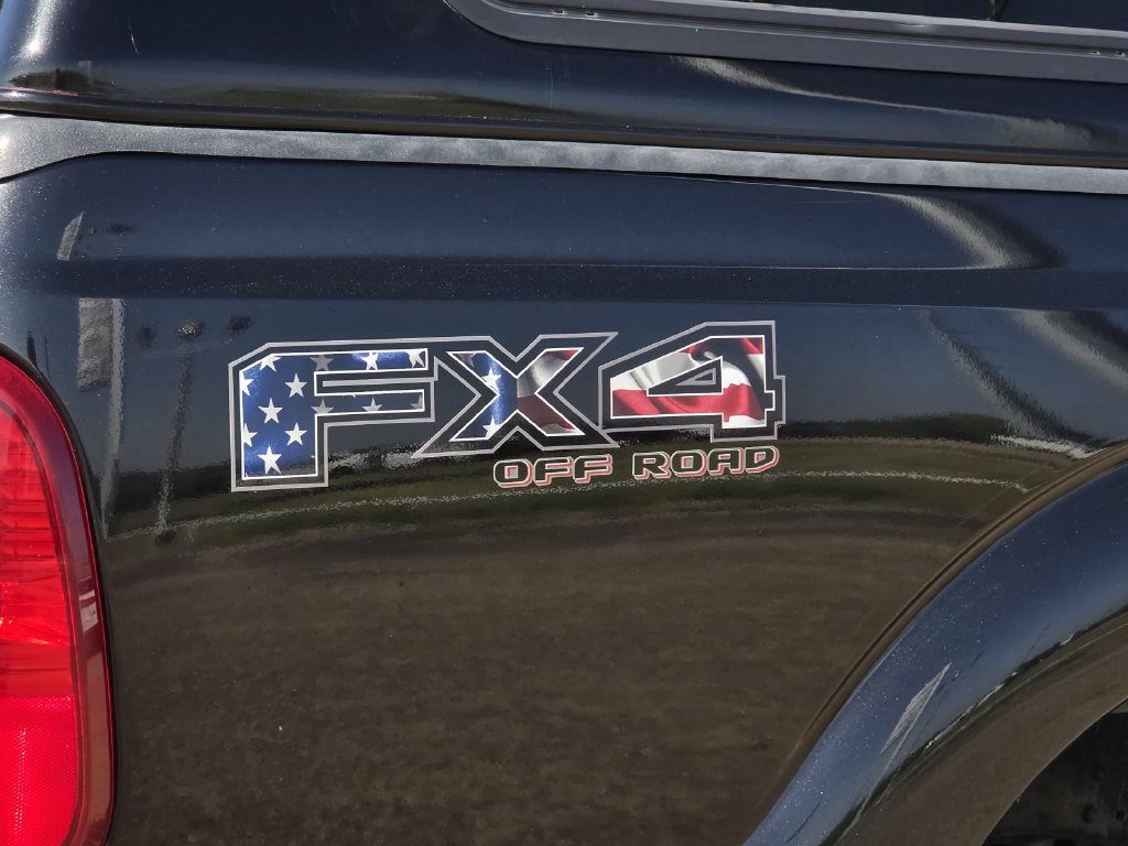 Used 2014 Ford F250 Lariat w/ Lariat Interior Package AWD/4WD image 11