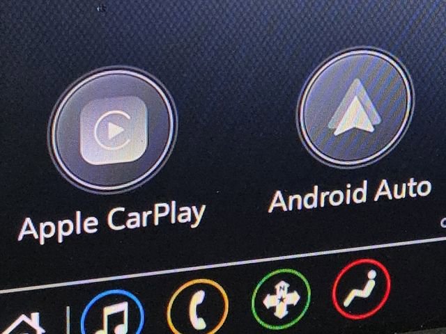 Used 2020 GMC Acadia SLT image 5