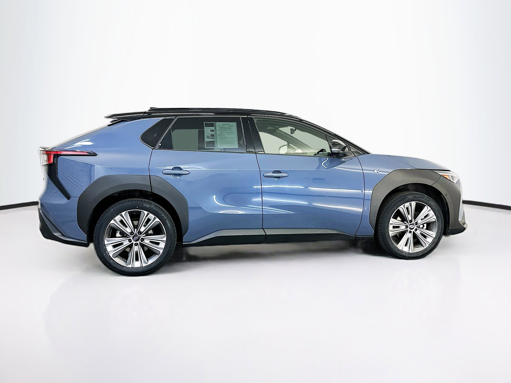Used 2023 Subaru Solterra AWD image 10