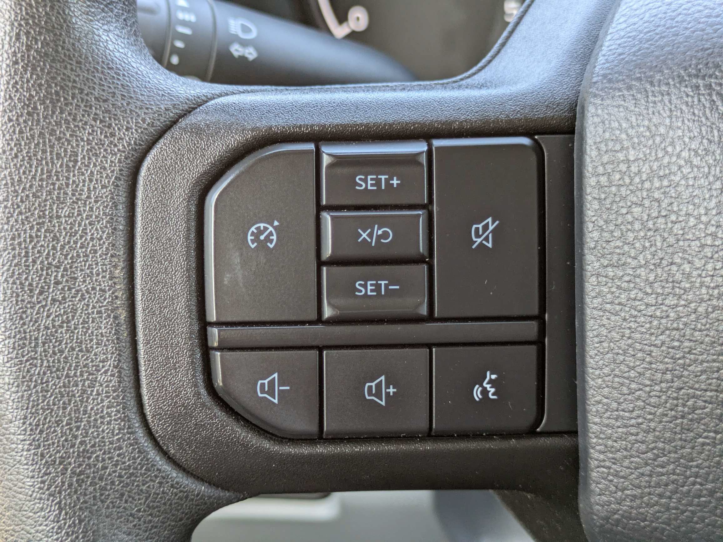 Used 2025 Ford F250 XLT AWD/4WD image 14