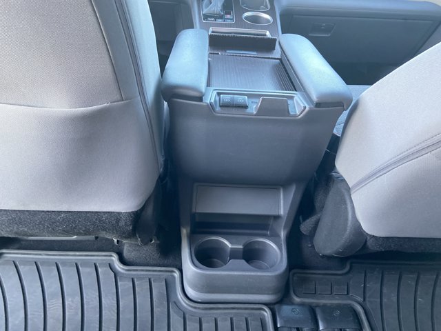 Used 2022 Toyota Sienna LE FWD image 53