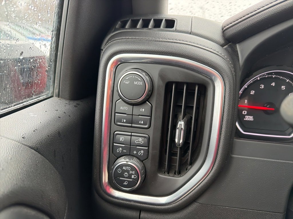 Used 2020 Chevrolet Silverado 2500 LTZ w/ LTZ Plus Package image 12