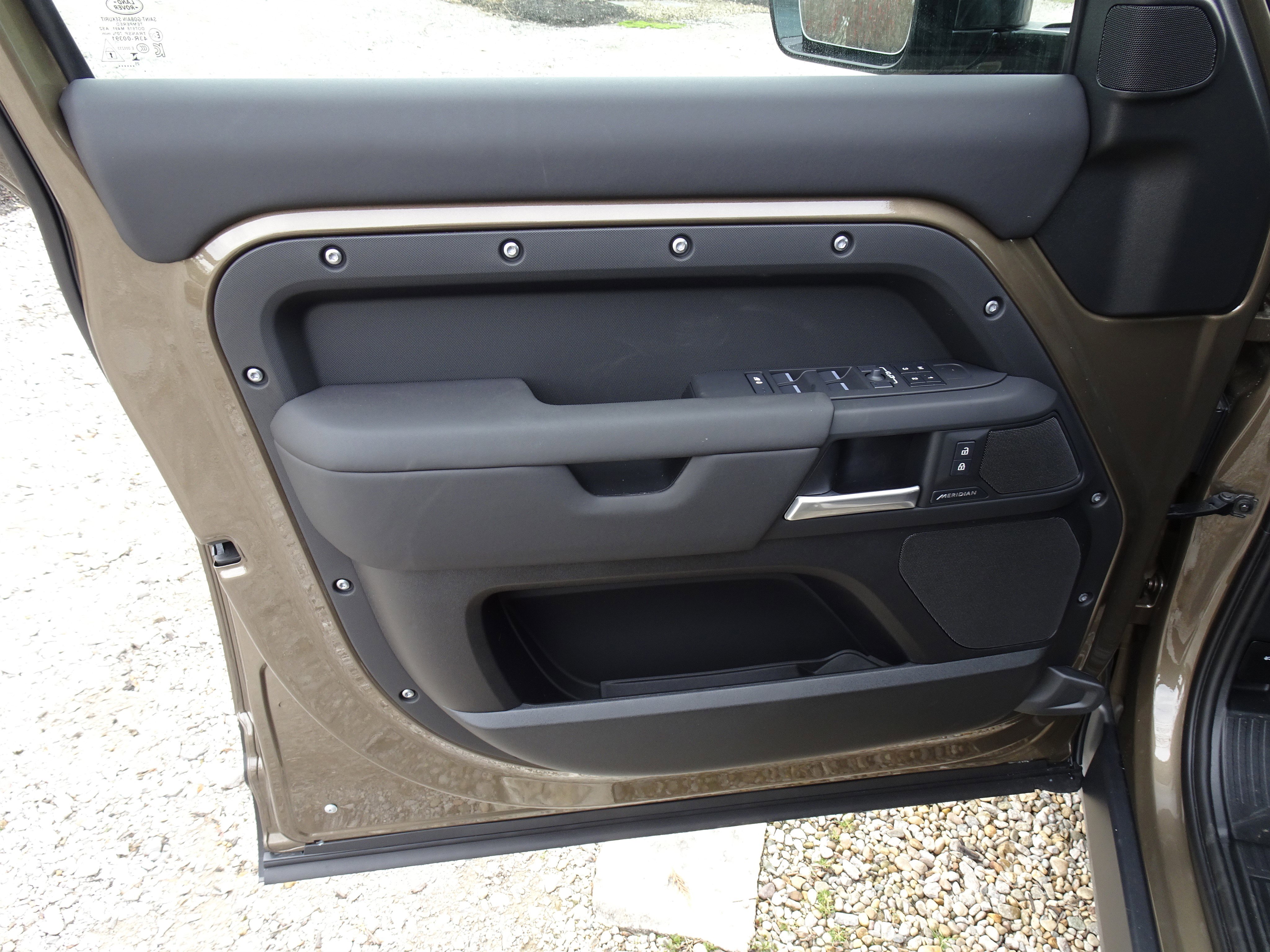 New 2026 Land Rover Defender 110 S image 19