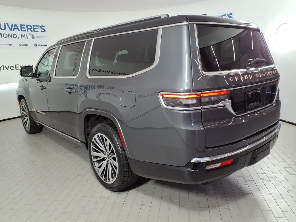 Used 2024 Jeep Grand Wagoneer L Series III AWD/4WD image 6