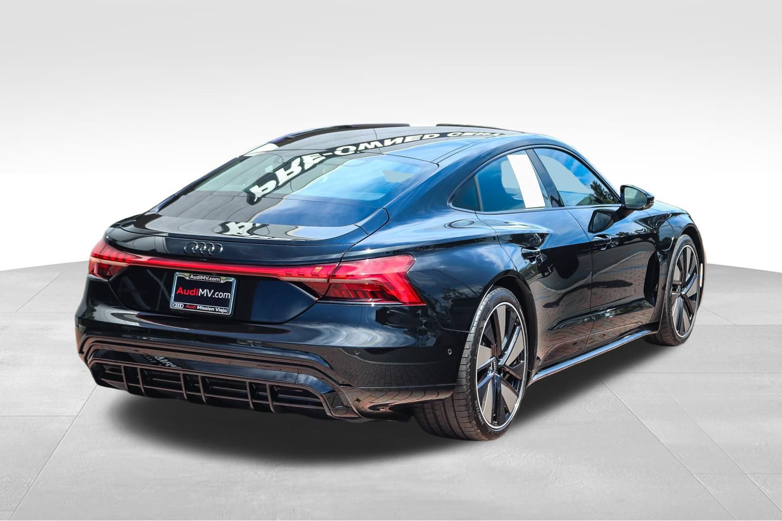Used 2023 Audi e-tron GT Prestige AWD/4WD image 6