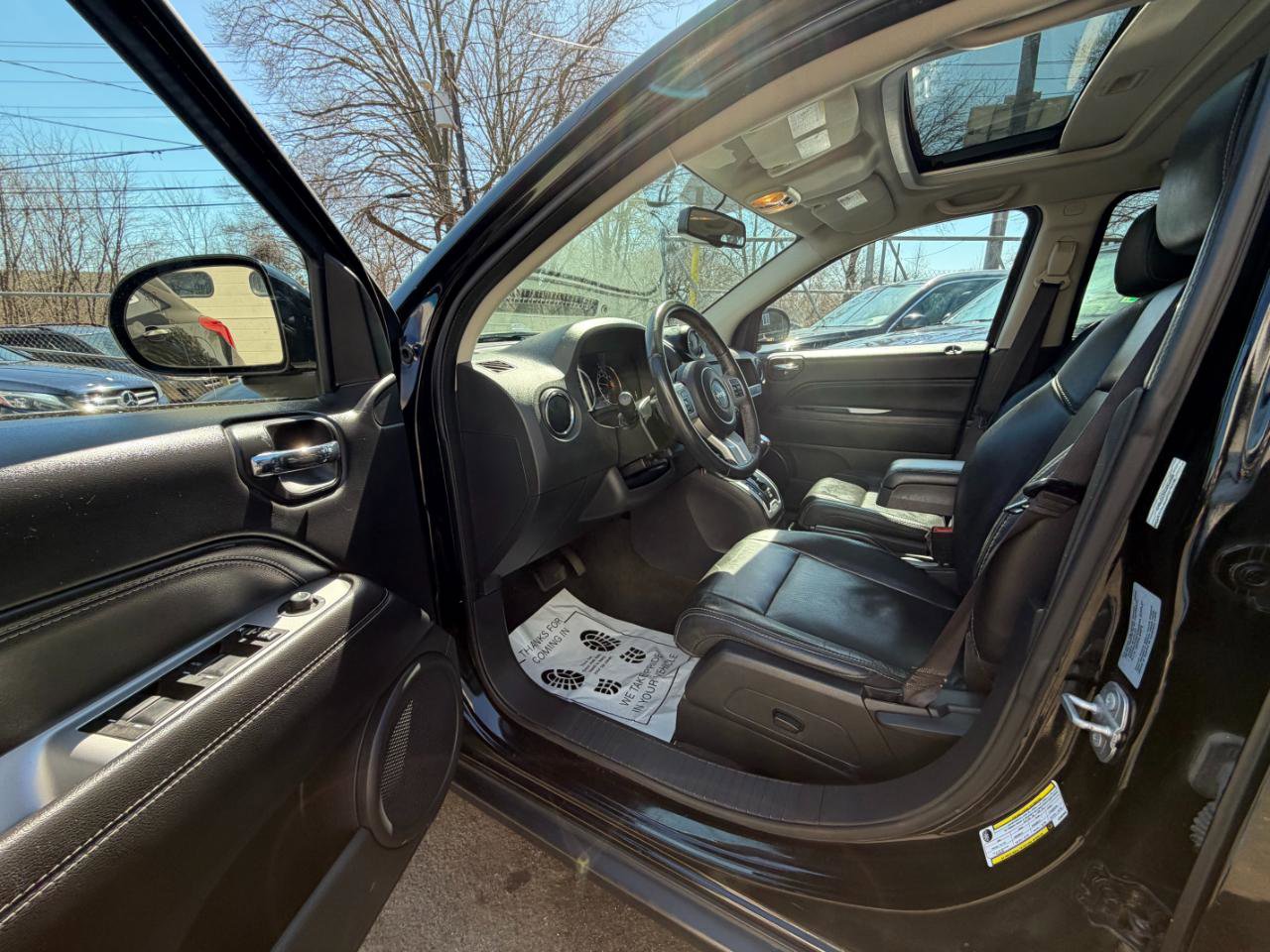 Used 2016 Jeep Compass High Altitude image 14