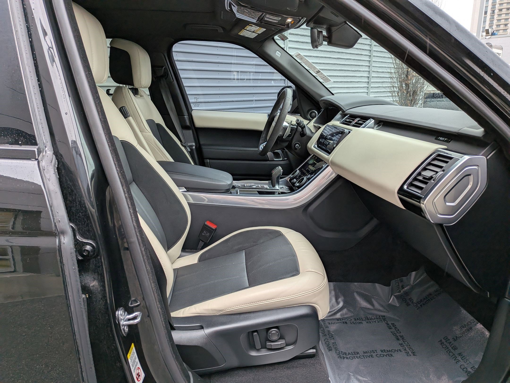 Certified 2020 Land Rover Range Rover Sport HST image 29