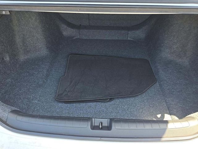 Used 2021 Honda Accord Touring image 10