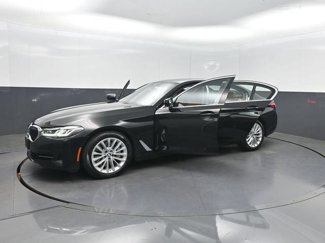 Used 2022 BMW 530i w/ M Sport Package RWD image 35