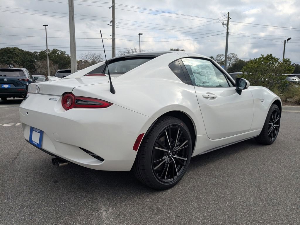 New 2025 MAZDA MX-5 Miata RF Grand Touring video 4