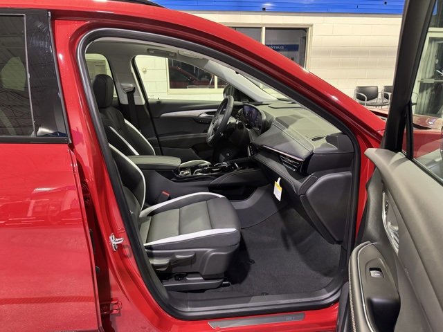 New 2025 Buick Envision Sport Touring image 17