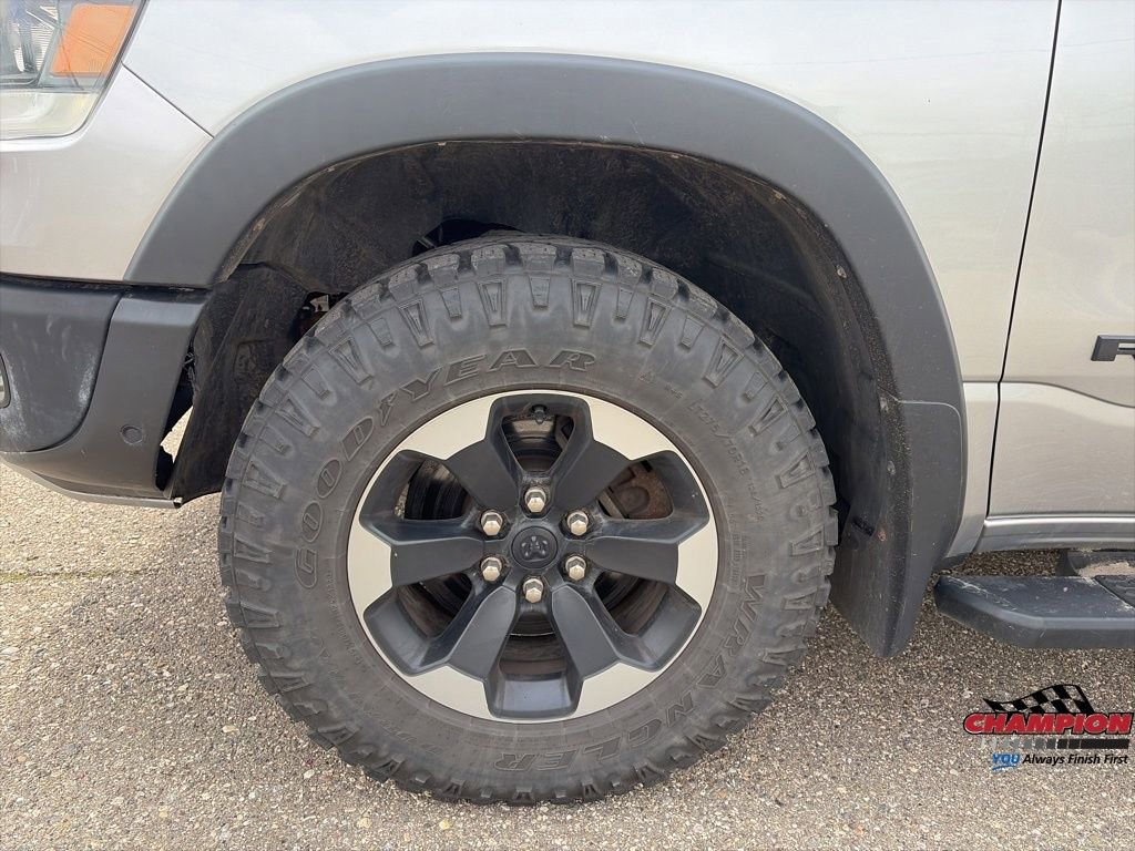 Used 2019 RAM 1500 Rebel w/ Level 2 Equipment Group AWD/4WD image 11