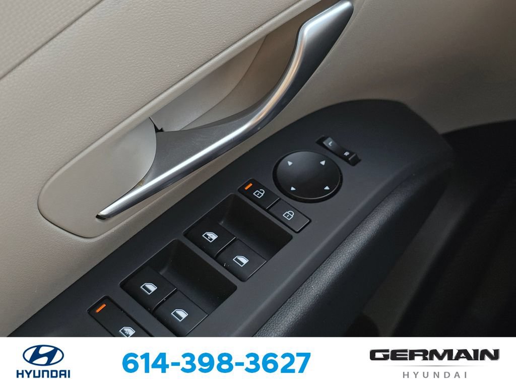 Certified 2025 Hyundai Tucson SE FWD image 26