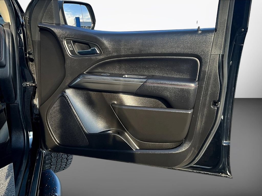 Used 2019 GMC Canyon All Terrain w/ Trailering Package AWD/4WD image 30