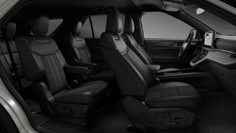 New 2026 Ford Explorer ST-Line w/ ST-Line Street Pack image 6