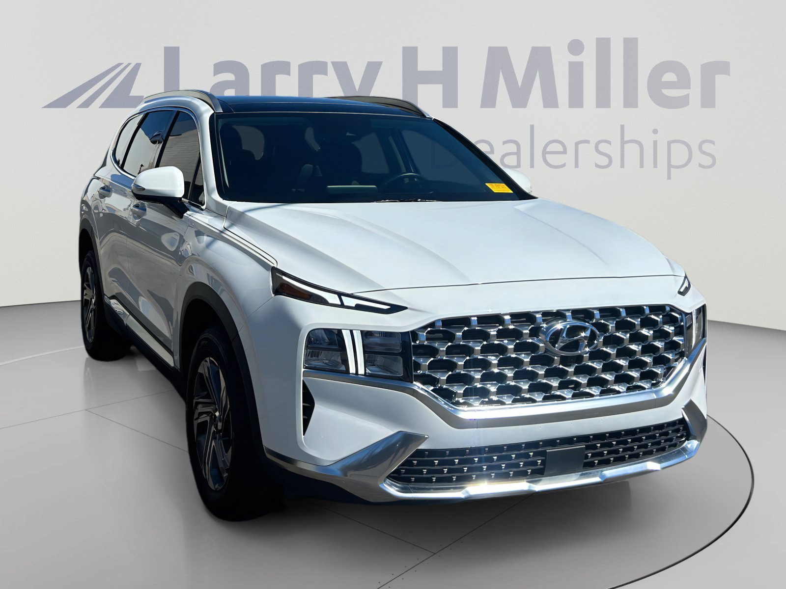 Certified 2023 Hyundai Santa Fe SEL w/ Premium Package AWD/4WD image 14