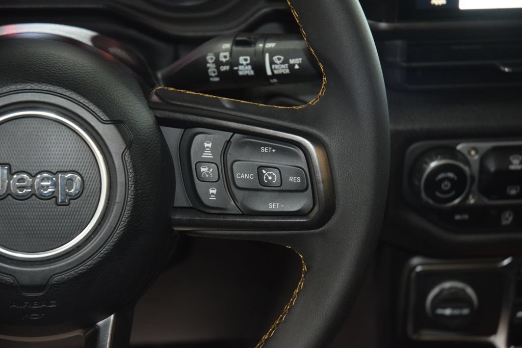 Used 2024 Jeep Wrangler Unlimited Sport AWD/4WD image 34