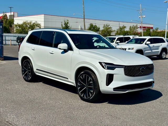 New 2026 Volvo XC90 B5 Plus