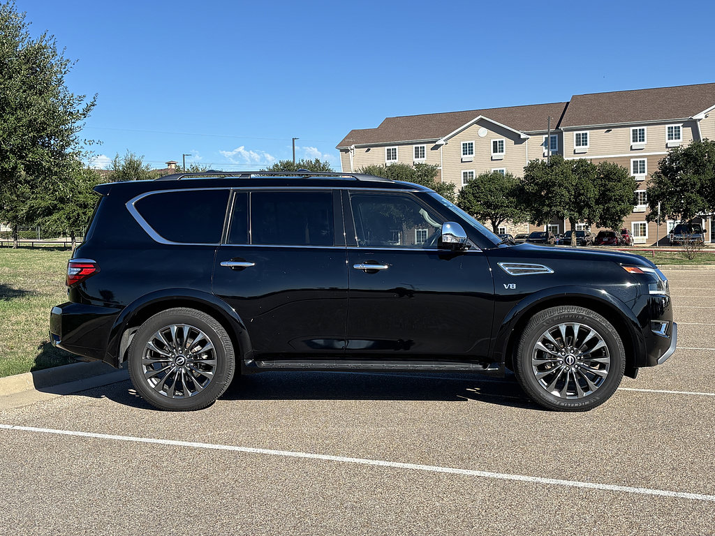 Used 2021 Nissan Armada Platinum RWD image 5