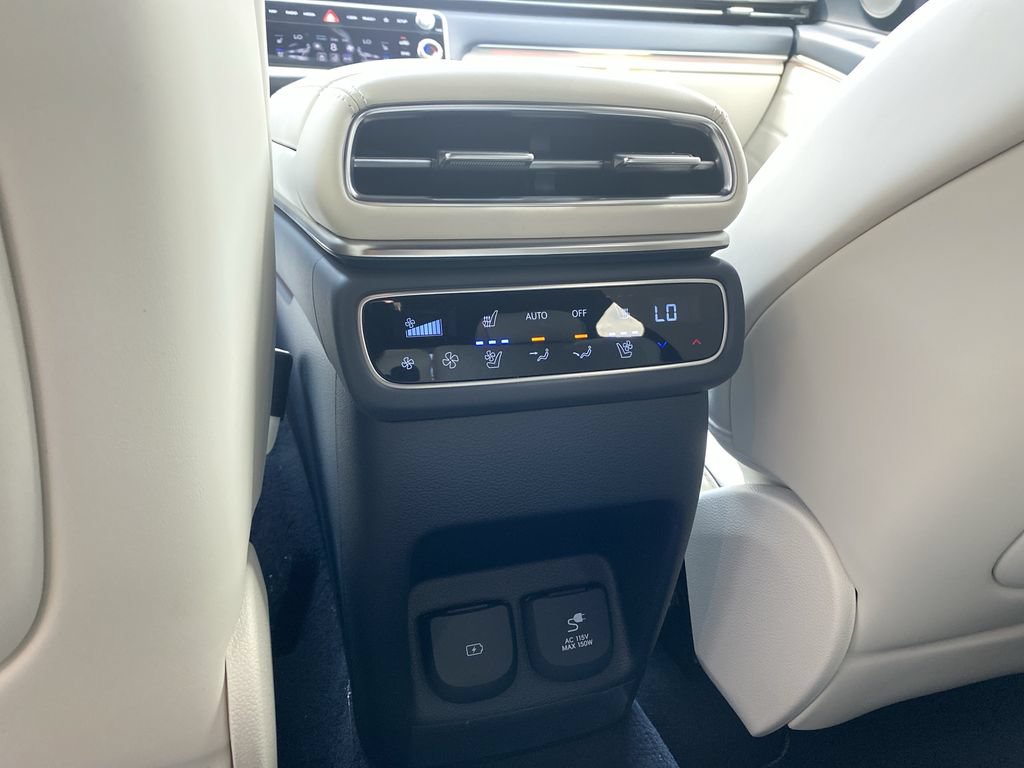 New 2027 Genesis GV80 3.5T Prestige AWD/4WD image 31