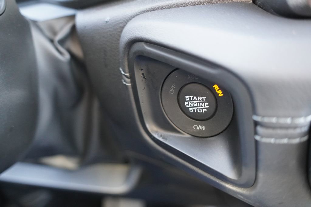 Certified 2025 Jeep Wrangler Unlimited Sahara w/ Safety Group image 26