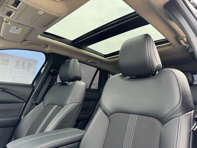 Used 2025 MAZDA CX-50 AWD 2.5 S w/ Premium Package image 10