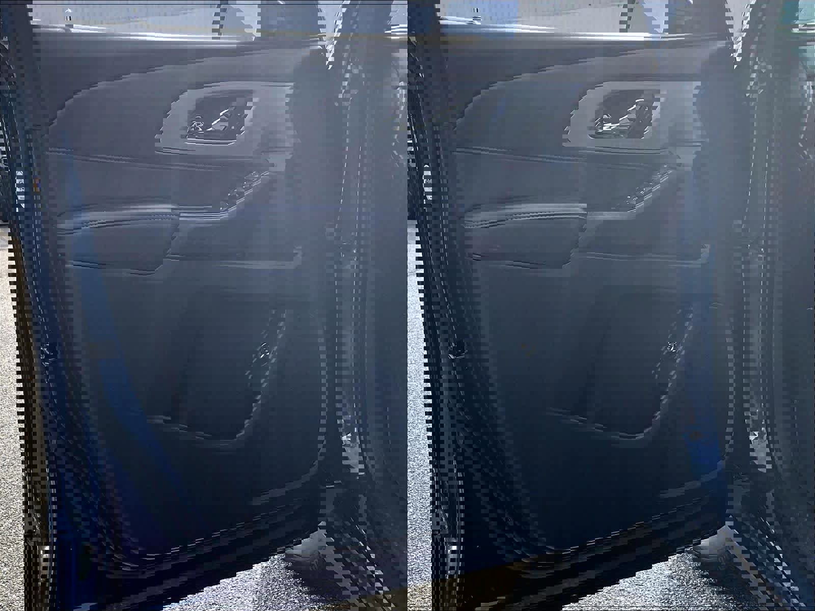 Certified 2022 Chevrolet Traverse LT w/ LPO, Floor Liner Package image 9