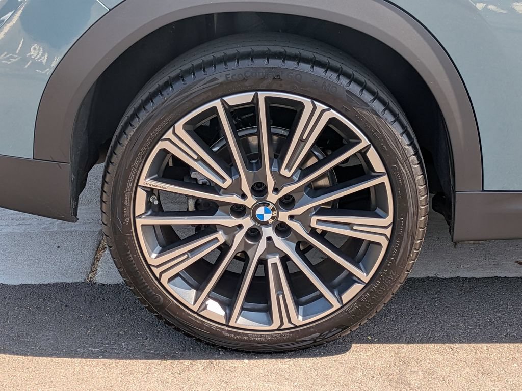 Certified 2025 BMW X2 xDrive28i AWD/4WD image 28