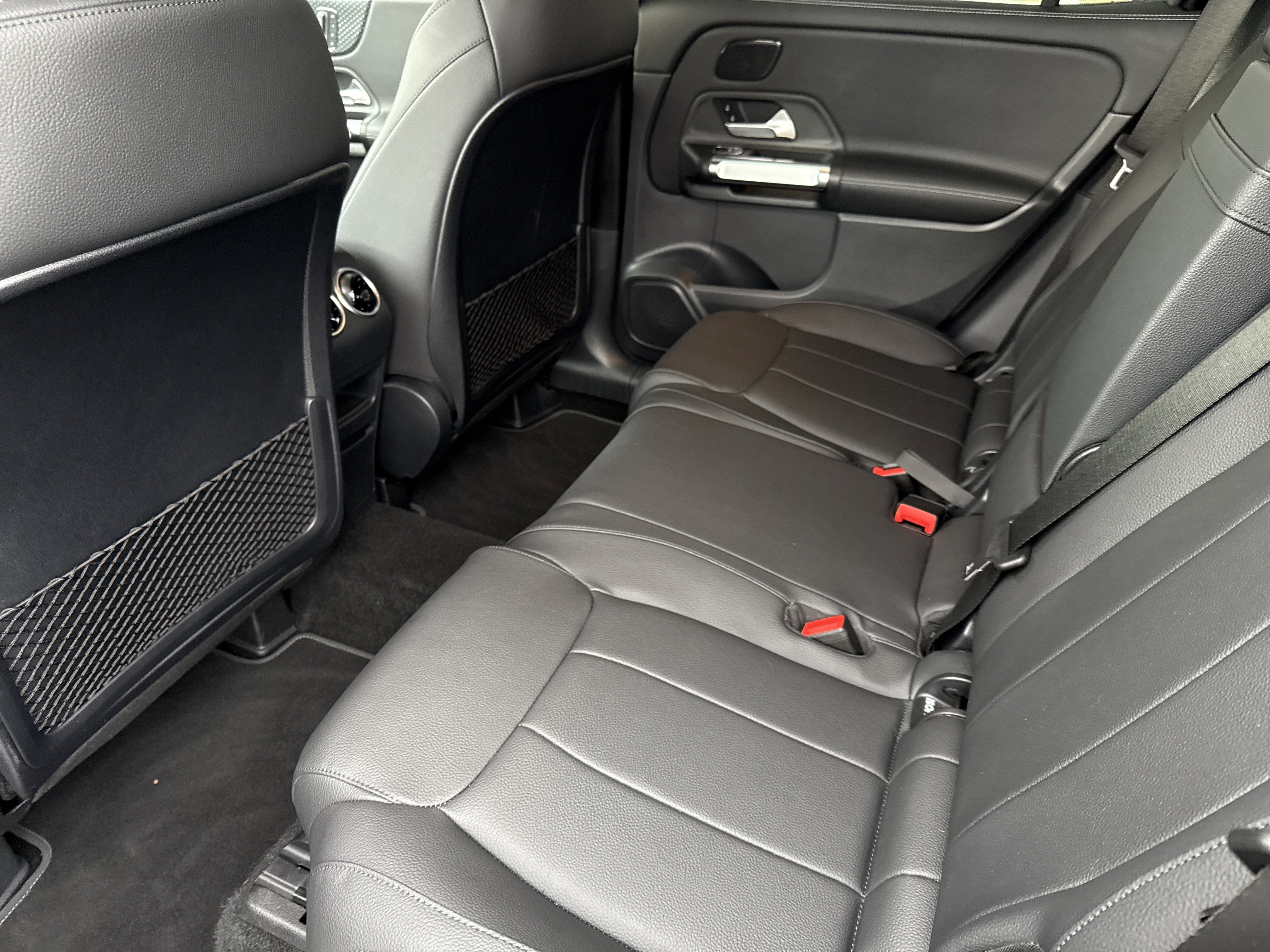 Certified 2025 Mercedes-Benz GLB 250 4MATIC image 12