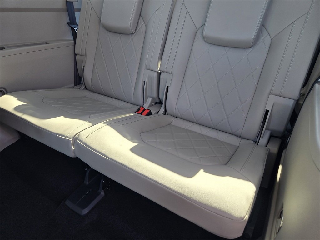 New 2026 Volkswagen Atlas SEL Premium R-Line image 23