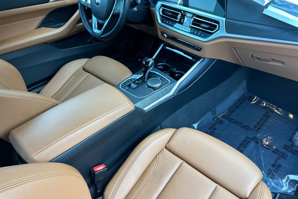 Used 2023 BMW 430i Coupe w/ Premium Package image 17