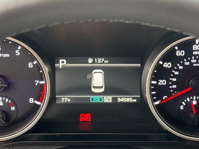 Used 2024 Kia Carnival EX FWD image 23
