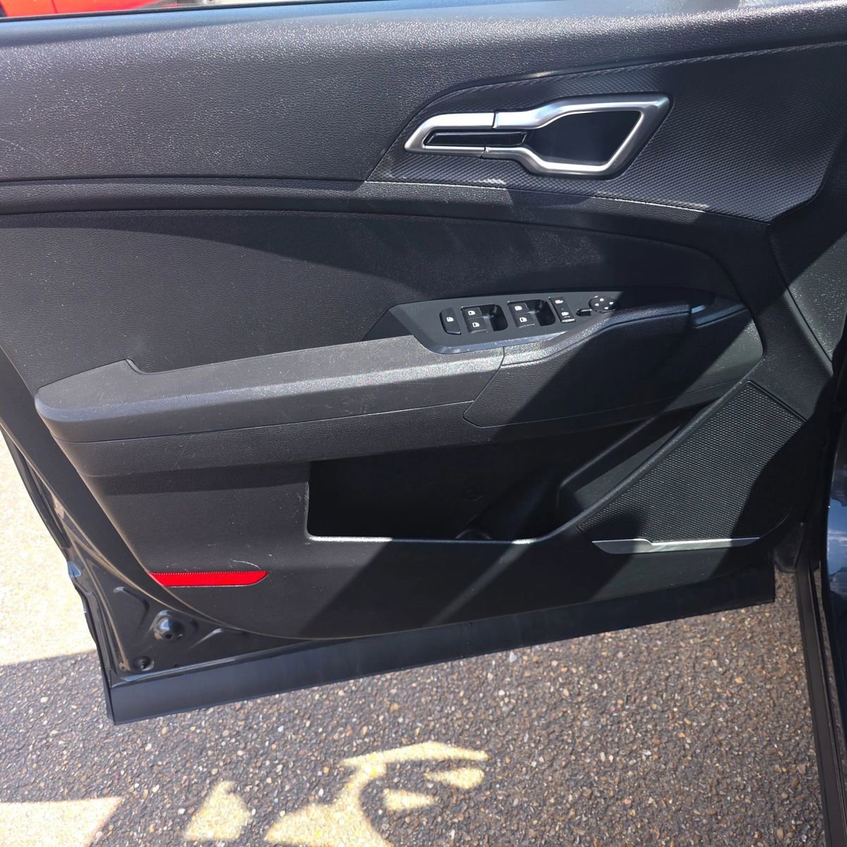Used 2024 Kia Sportage LX image 24