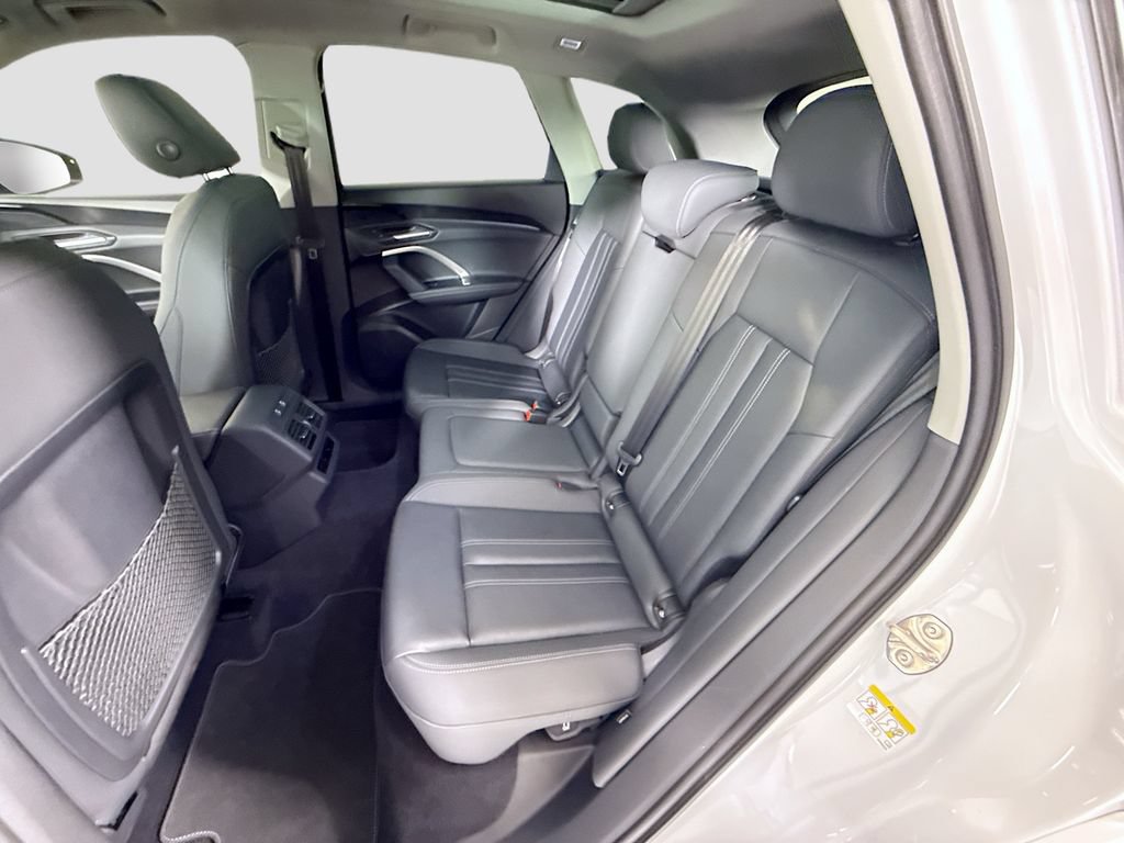 Certified 2025 Audi Q5 Premium w/ Convenience Package AWD/4WD image 21