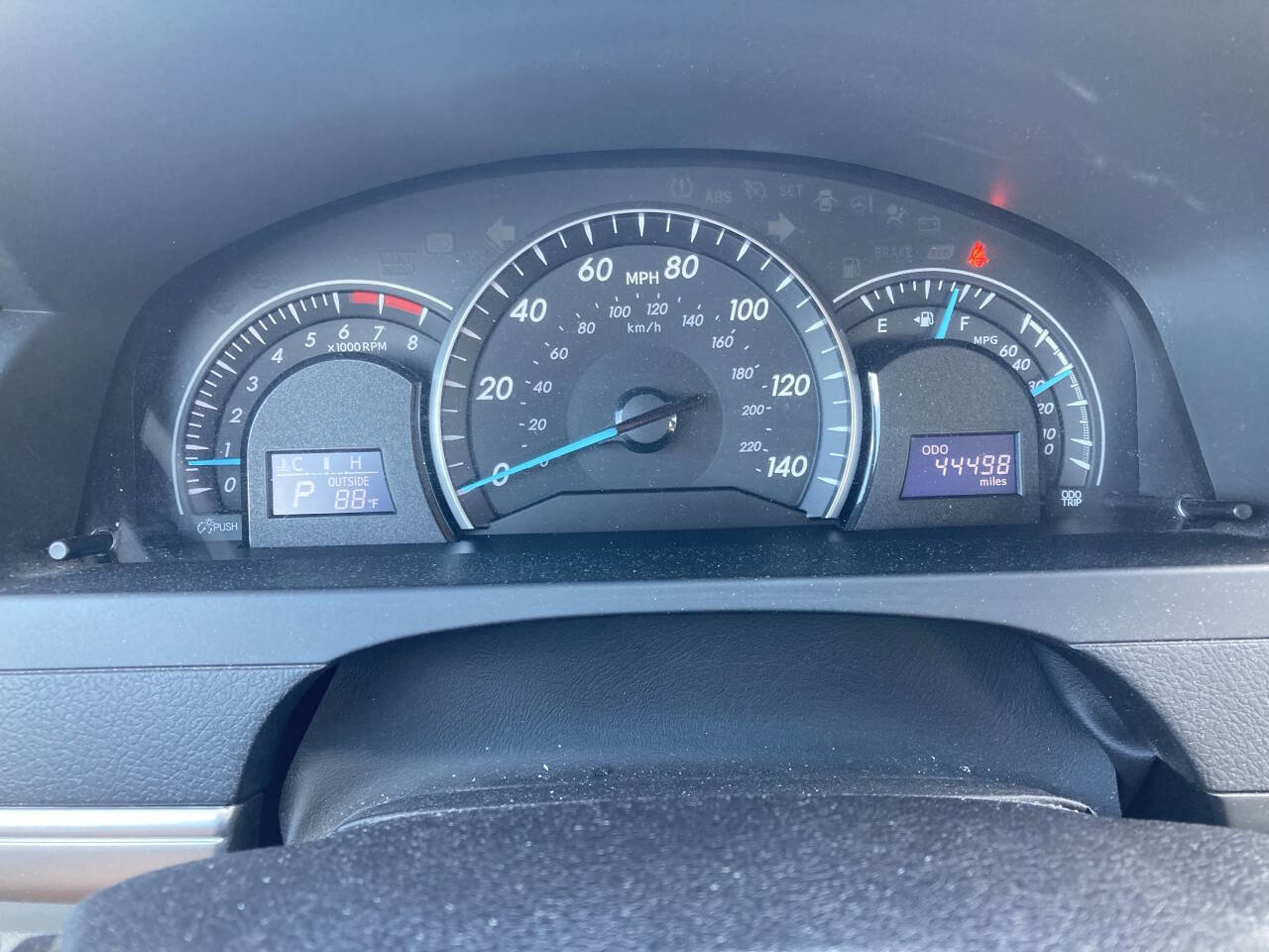 Used 2013 Toyota Camry LE image 12