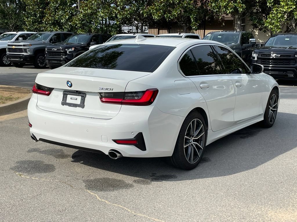 Used 2022 BMW 330i Sedan w/ Driving Assistance Package RWD image 7