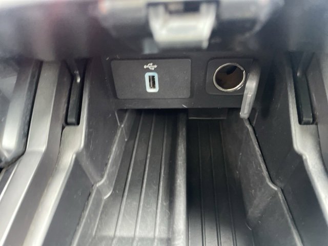 Used 2019 Ford Explorer Limited w/ Equipment Group 301A image 31