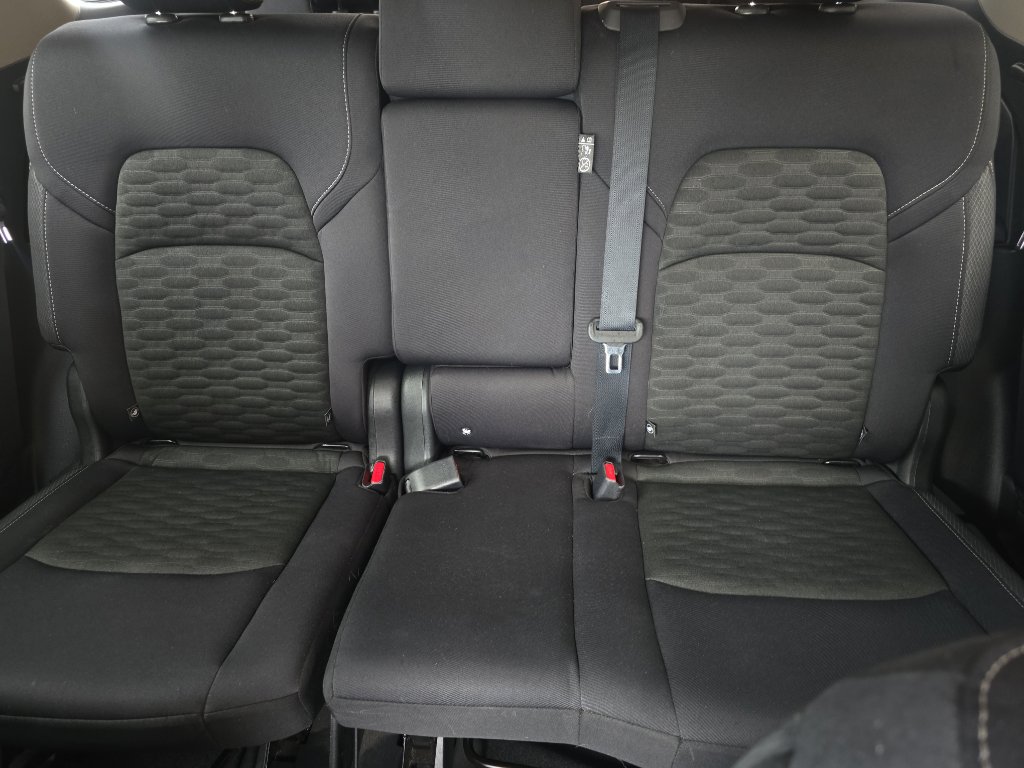 Used 2024 Nissan Pathfinder SV image 32