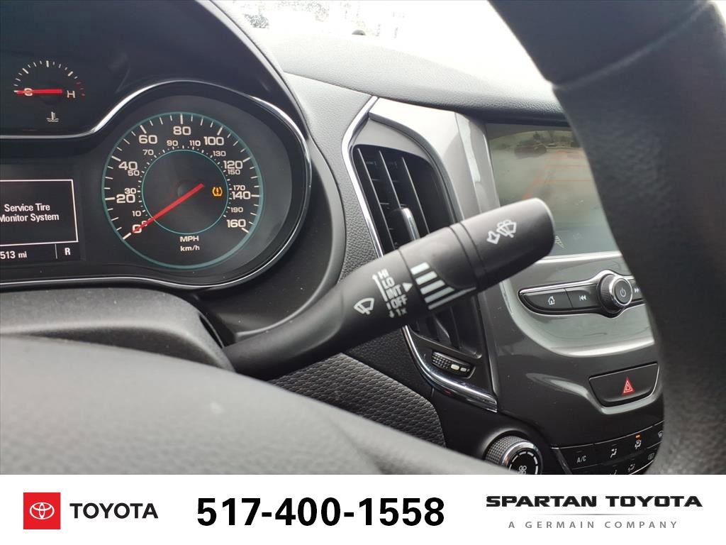 Used 2017 Chevrolet Cruze LT image 23
