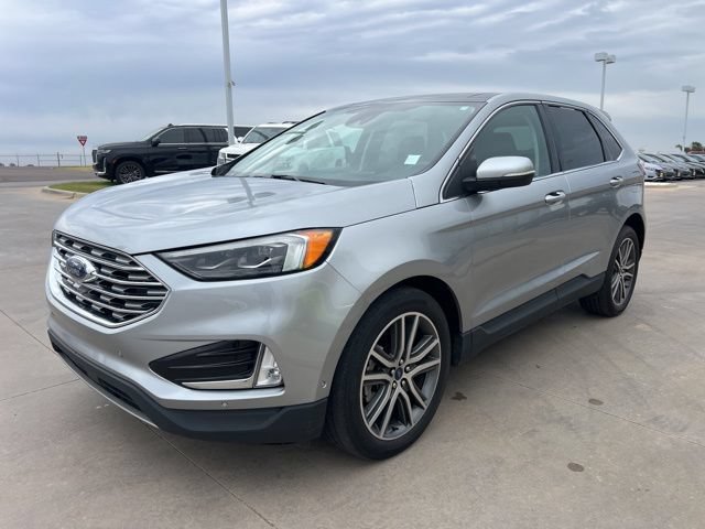 Used 2021 Ford Edge Titanium w/ Equipment Group 301A AWD/4WD image 3